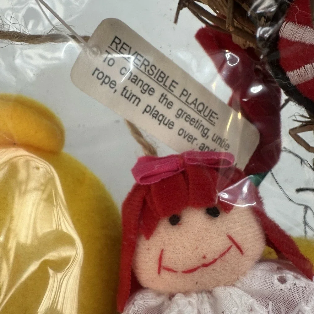 Disney Winnie The Pooh Reversible Happy Holidays / Seasons Greetings‎ Wreath VTG